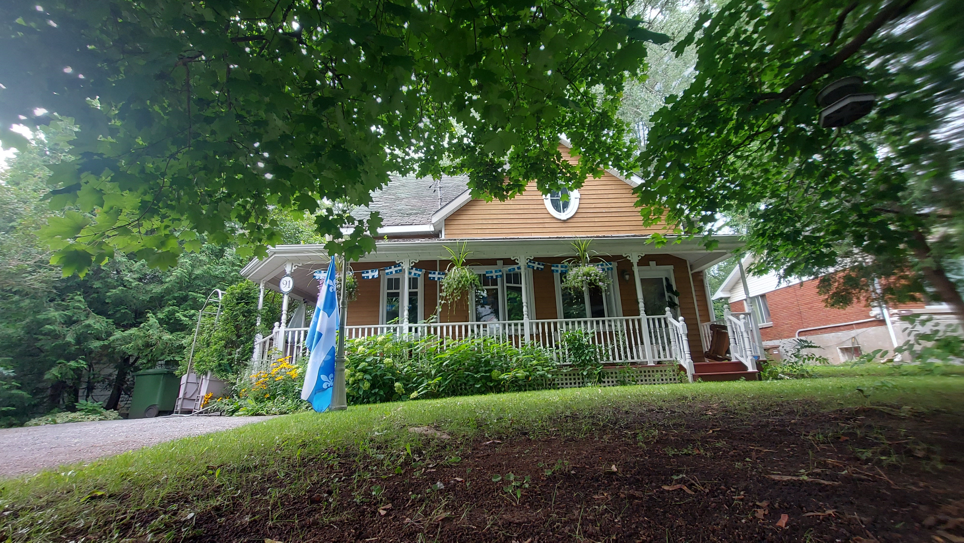 Une maison du chemin de La Rabastalière à Saint-Bruno-de-Montarville. Photo : Antoine Morin.