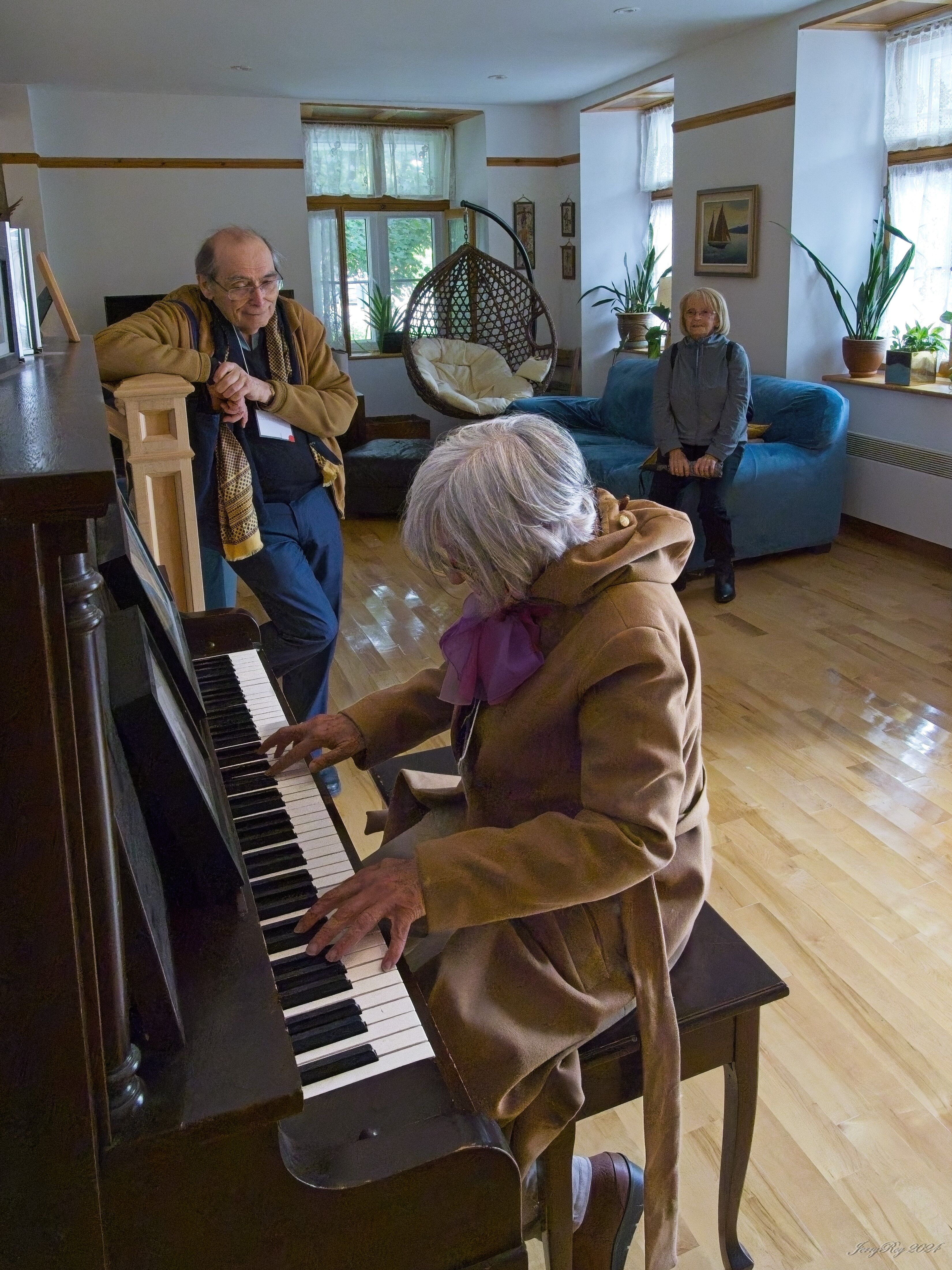 Une pause musicale sur la rue Sainte-Anne semble aussi avoir fait le bonheur des visiteurs  
