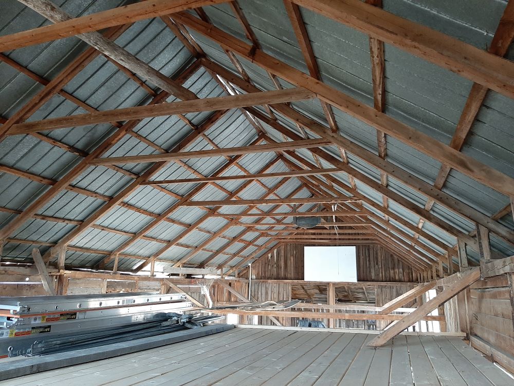 Des travaux de toiture en cours en novembre 2021