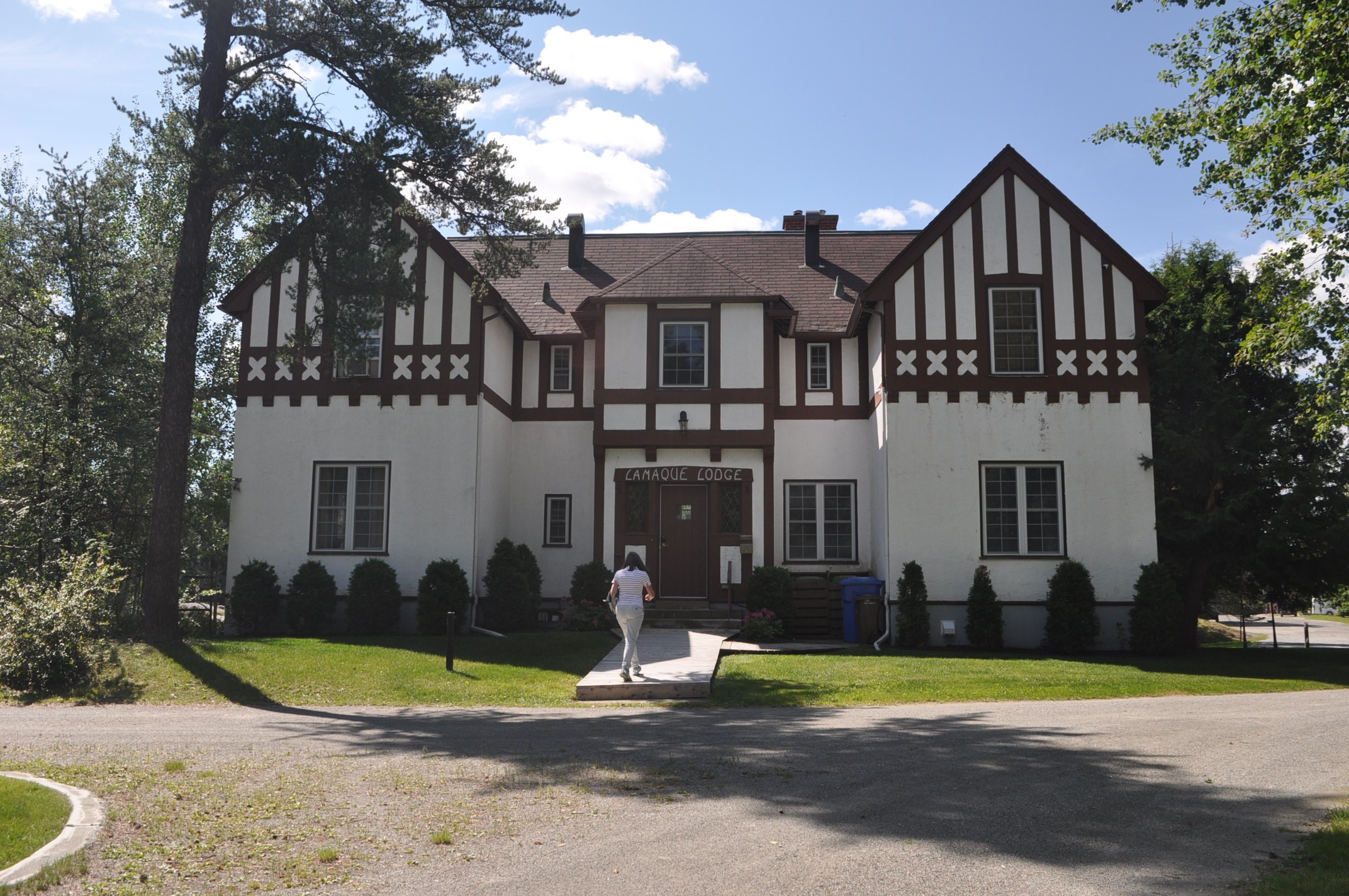 Lamaque Lodge — la maison des visiteurs.