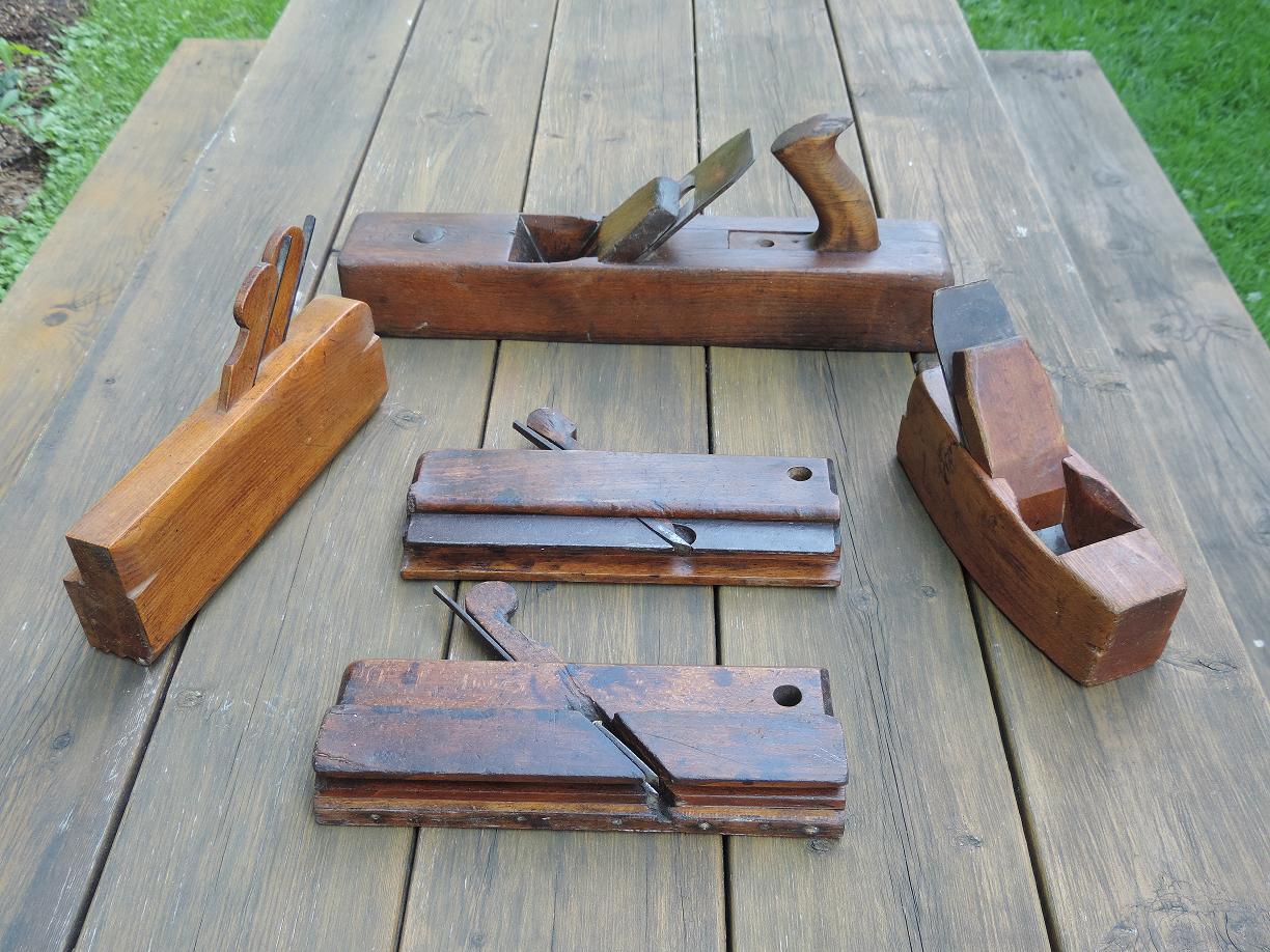 Les rabots de bois, ces outils qu'employaient les artisans d'autrefois pour  construire et embellir nos belles maisons - APMAQ (Amis et propriétaires de  maisons anciennes du Québec)